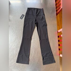 Lululemon For Peloton Align Mini Flare Pant. Black . 6